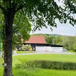 Semesterbostad Kramersacherl Raab-modernes Wohnen Im Alten Charme Brundl